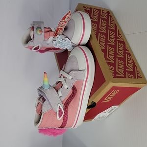 NWT Unicorn vans high tops in a kids size 8
